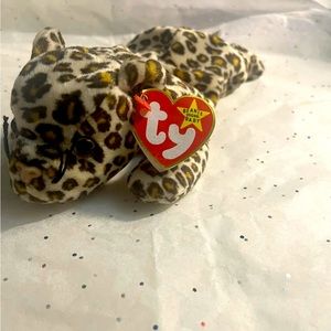 Vintage Ty Beanie Babies Freckles the Spotted Leopard 4066.